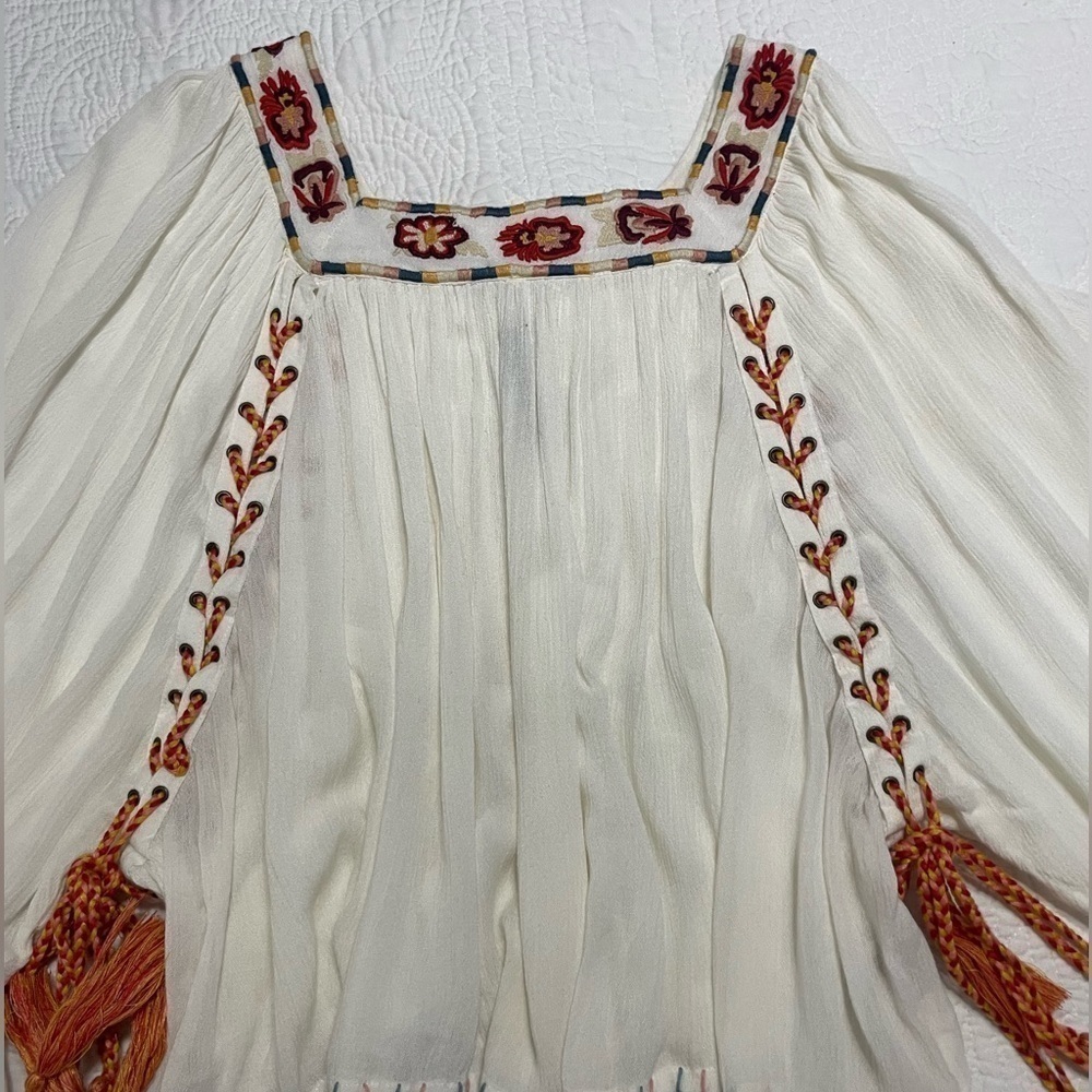 ban jara Boho Festival Embroidered Peasant top White SZ Small - Picture 11 of 14